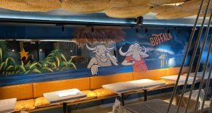 Graffiti Buffala Restaurante Bistro Pizz Escala  300x100000